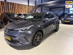 Toyota C-HR 1.8 Hybrid Executive leder adaptive cruise