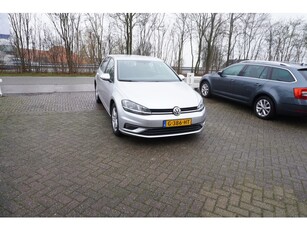 Volkswagen Golf 1.0 TSI CRUISE NAVI CARPLAY (bj 2019)