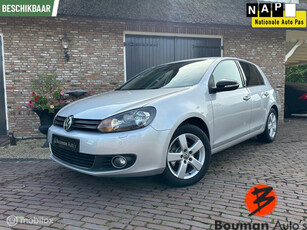 Volkswagen Golf 1.2 TSI Highline BlueMotion