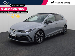 Volkswagen Golf 1.5 TSI 150PK R-Line Blackstyle DSG | Panoramadak | Achteruitrijcamera | Stoel-&stuurverwarming | Garantie tot 01-01-2026 |