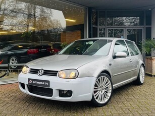 Volkswagen Golf 1.6-16V R32 Uitvoering*Leer*Navigatie