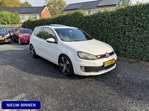 Volkswagen Golf 2.0 GTI | Schuifdak | Navi | Autom. Airco | Cruise Control | LMV | Privacy Glass | APK tot 07-05-2025!