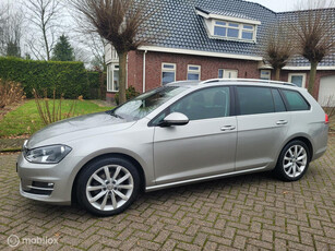 Volkswagen Golf Variant 1.2 TSI Highline, navi, trekhaak