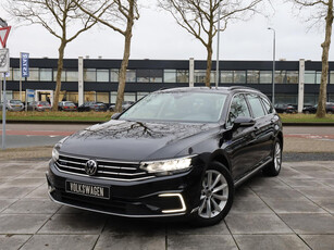 Volkswagen Passat Variant GTE 1.4 TSI PHEV 218PK | Keyless | Camera | dodehoek | Elektrische koffer | Trekhaak | Adaptive Cruise | Stoelverwarming |