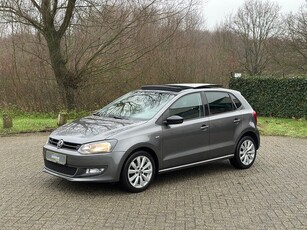 Volkswagen Polo 1.2 TSI Highline PANO I CRUISE I PDC I NWE