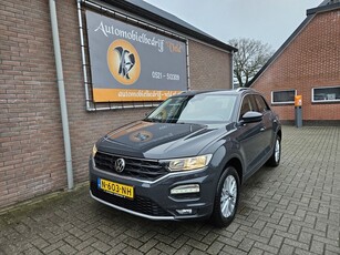 Volkswagen T-Roc 1.5 TSI Style Business (bj 2021)