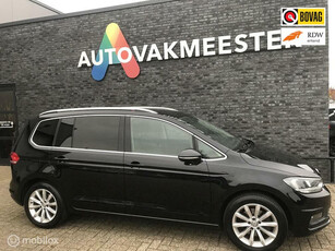 GERESERVEERD !!! Volkswagen Touran 1.5 TSI Highline 7p