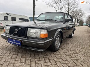 Volvo 240 2.3 GLT . 50.193 Miles, vrijwel nieuwstaat. Prijs