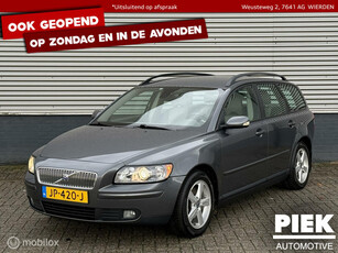 Volvo V50 2.4 Momentum AUTOMAAT, YOUNGTIMER, TREKHAAK