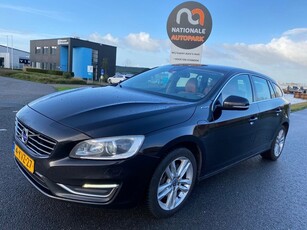 Volvo V60 2013 * 2.4 D6 AWD Plug-In Hybrid Summum * APK *