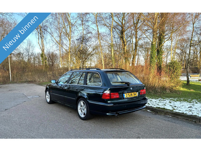 BMW 5-serie Touring Your Classic Car sold.