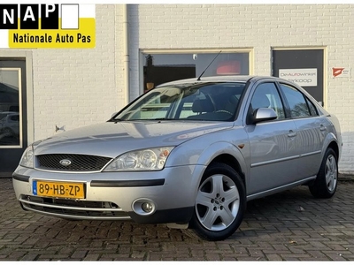 Ford Mondeo Gereserveerd (bj 2001, automaat)