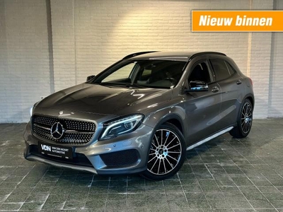 Mercedes-Benz GLA-klasse 200 AMG Night Trekhaak 19'' Camera Stoelverwarming NAVI Cruise C