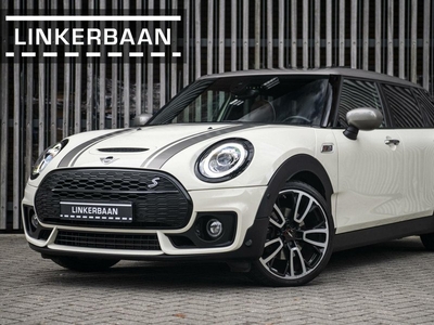 MINI Clubman 2.0 Cooper S 192pk | JCW Pakket | Panodak | Leder | LED Adapt | 19 inch |