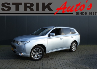 Mitsubishi Outlander 2.0 PHEV Intense + TREKHAAK 2e