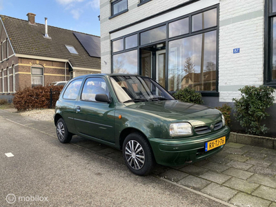 Nissan Micra 1.0 Automaat