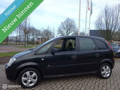 Opel Meriva 1.4-16V Cosmo 5DRS, 