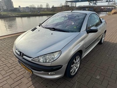 Peugeot 206 CC 1.6-16V