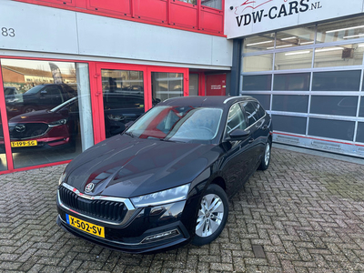 Skoda Octavia 1.0 TSI Trekhaak | Sfeerverlichting