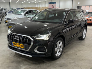 Audi Q3 35 TFSI edition one l Volleder l Automaat l Xenon l Climate l