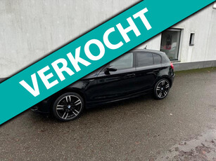 BMW 1-serie 116i Introduction, '08, navi, schuifdak, 18'' velgen en een jaar apk !