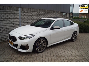 BMW 2-serie Gran Coupé M235i xDrive High Executive Edition Autom Panodak Head-Up Navi Camera Clima Cruise 2x PDC LMV ENZ NL Auto