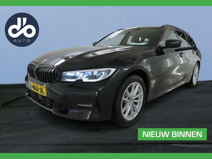 BMW 3-serie Touring 320e PANO DAK I LED I BRUIN LEER SPORT I ORG. NL + NAP