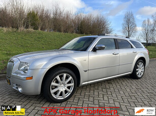 Chrysler 300C Touring 3.5 V6 AWD 4x4 Youngtimer, leer