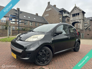 Peugeot 107 1.0-12V XS 5-deurs AIRCO nieuwe apk dec 2025