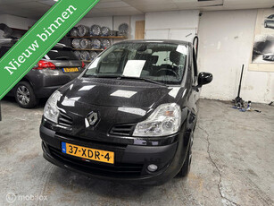 Renault Modus 1.6-16V Night & Day