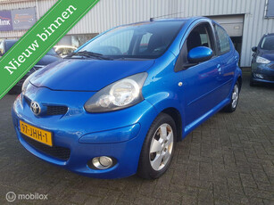 Toyota Aygo 1.0-12V Dynamic Blue