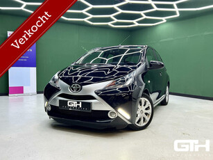 Toyota Aygo 1.0 VVT-i x-play Airco | Camera | Cruise | NAP