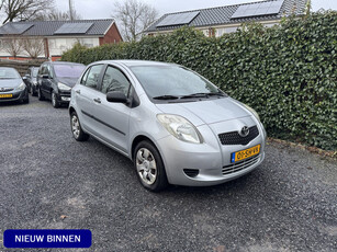 Toyota Yaris 1.0 VVTi Terra | Airco | Elekt. Ramen | 5 Deuren | APK tot 29-10-2025!