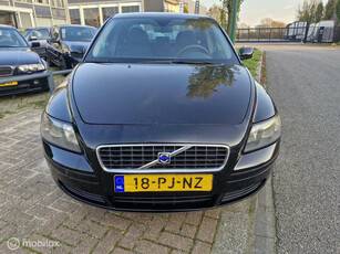 Volvo S40 2.4