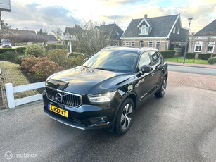 Volvo XC40 1.5 T5 Business Pro 262 PK PLUG-IN HYBRID NAVIGATIE CARPLAY TREKHAAK DEALER ONDERHOUDEN!!