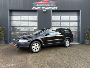 Volvo XC70 2.5 T Summum Automaat!