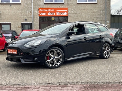 Ford Focus Benzine