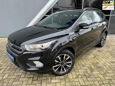 Ford Kuga Benzine