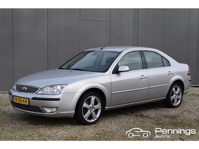 Ford Mondeo Benzine