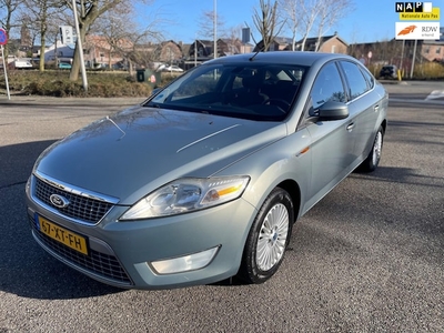 Ford Mondeo Benzine