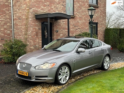 Jaguar XF Benzine