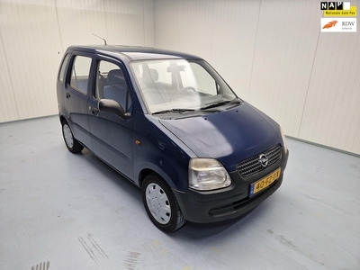 Opel Agila Benzine