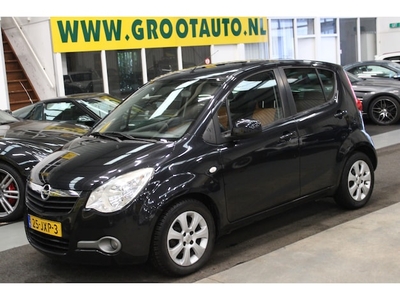 Opel Agila Benzine