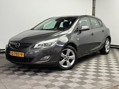 Opel Astra Benzine