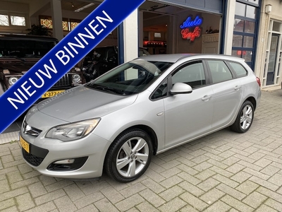 Opel Astra Benzine