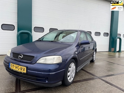 Opel Astra Benzine