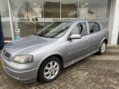 Opel Astra Benzine