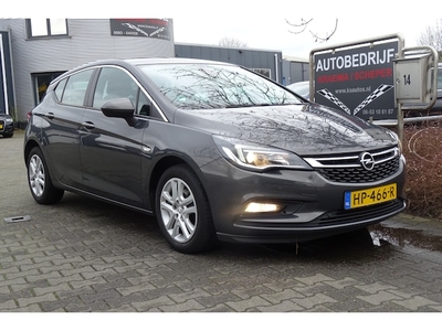 Opel Astra Benzine