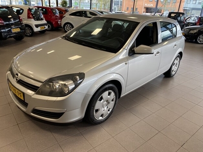 Opel Astra Benzine