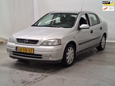 Opel Astra Benzine